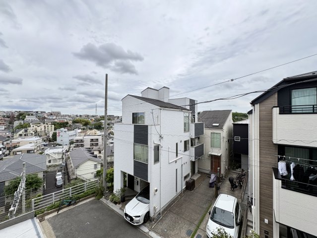 眺望　バルコニーからの眺望。自社撮影写真。
