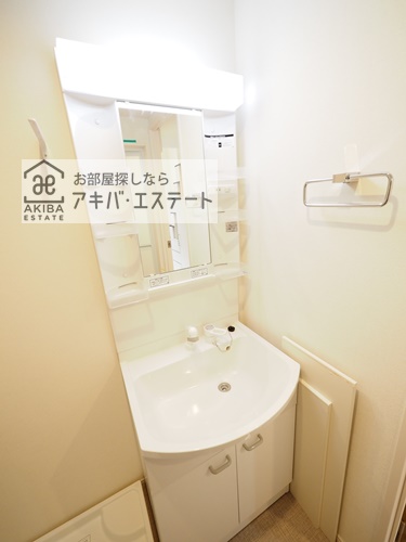 洗面設備　同一仕様写真
