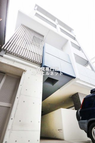 建物外観　シンプルで洗練されたデザインが毎日の暮らしに心地よさをプラス