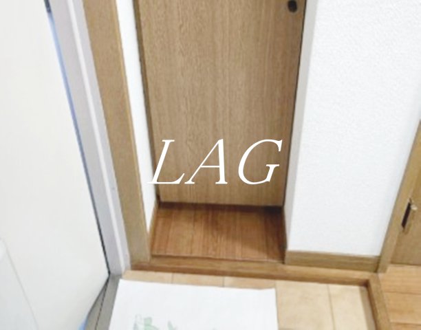 玄関　玄関です。