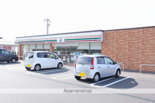 コンビニ　セブンイレブン（コンビニ）まで1143m
