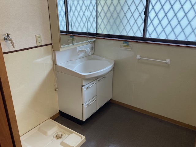ＪＲ豊肥本線 東海学園前駅 徒歩28分 1階建 築38年の内装写真