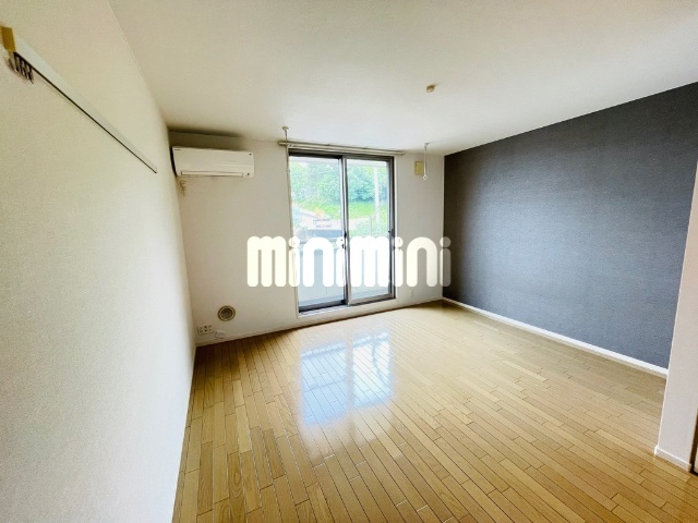 その他部屋・スペース　南向きの明るいお部屋です