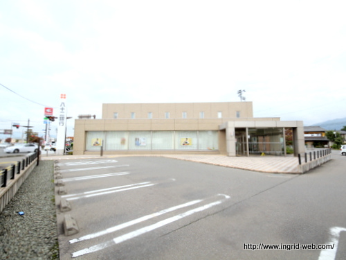 銀行　八十二銀行川中島支店（銀行）まで524m