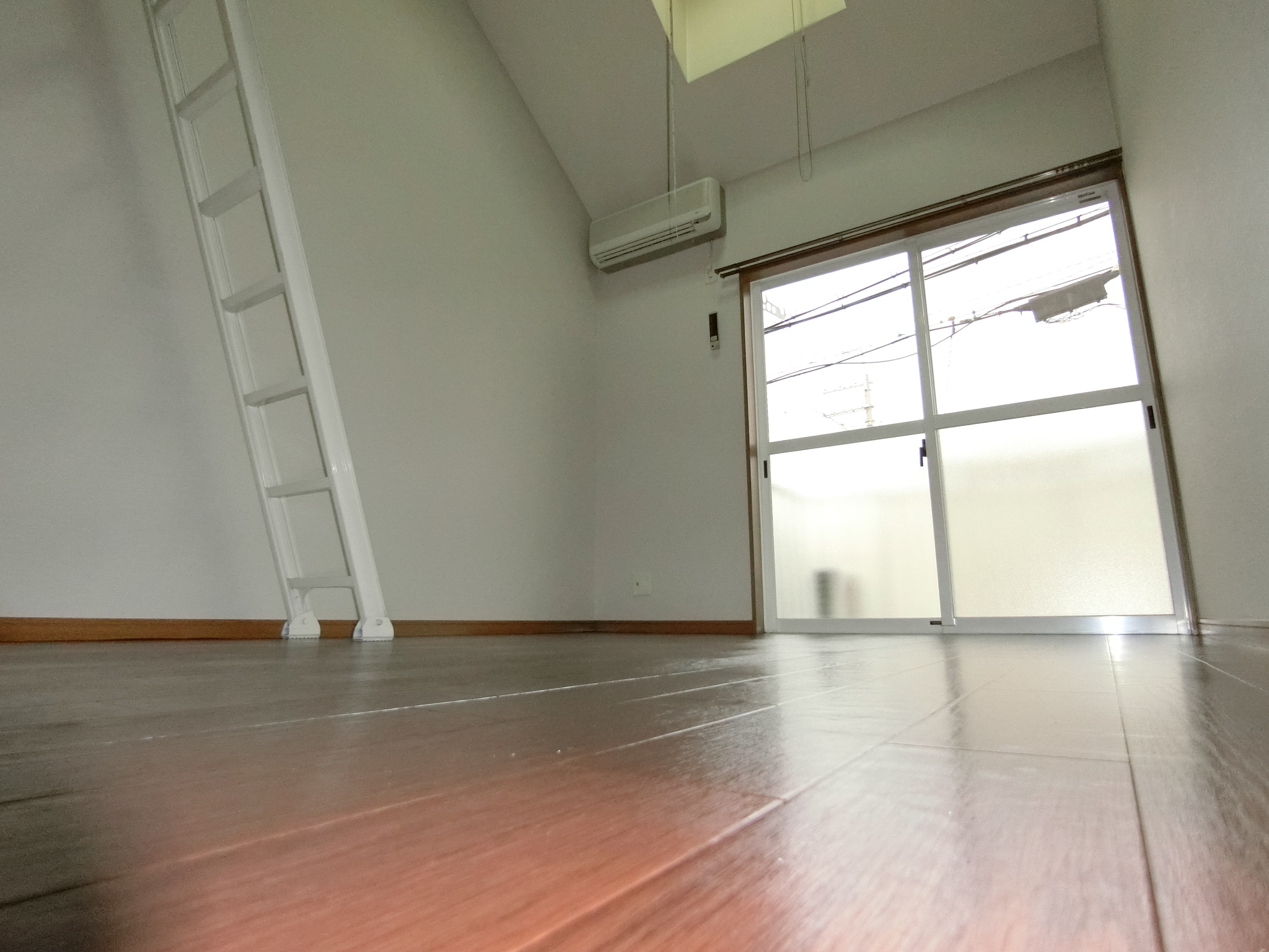 眺望　明るい東向きの居室・リビング☆