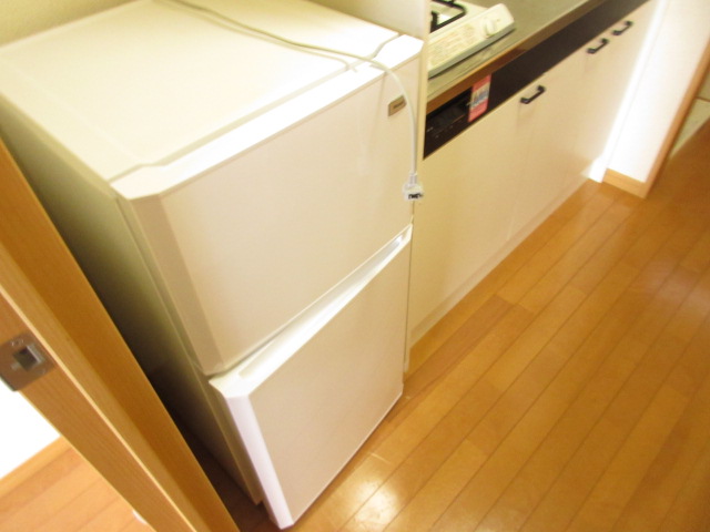 その他　冷蔵庫付き