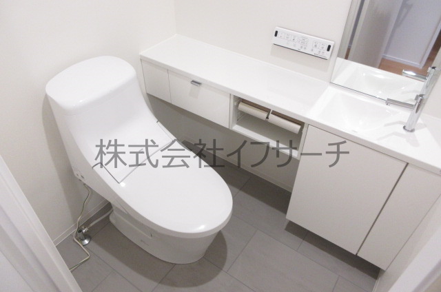 マイキャッスル中目黒IIIのトイレ写真