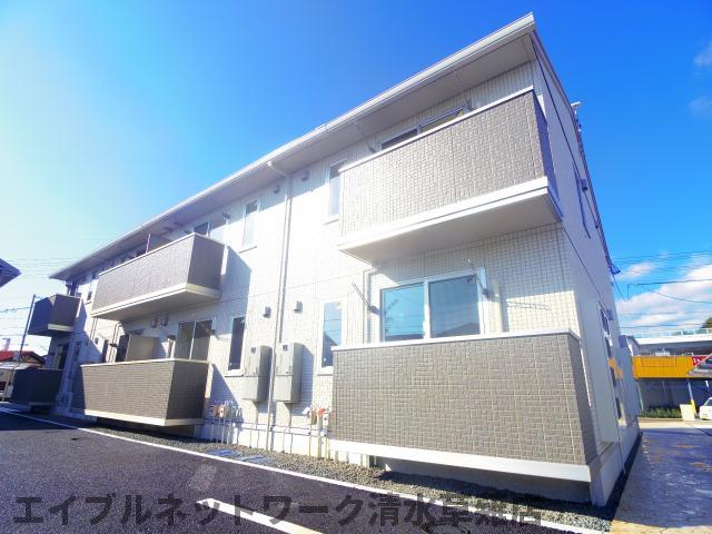 建物外観　落ち着いた雰囲気の外観です
