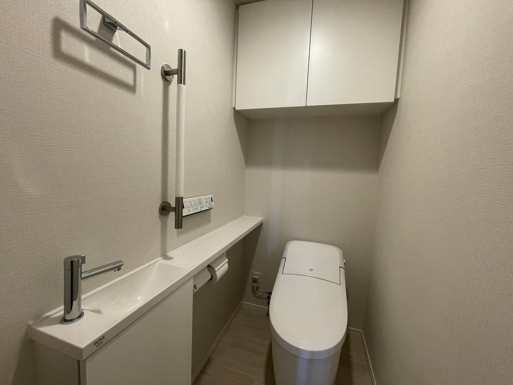 レーベン西千石町ミッドスクエアのトイレ写真