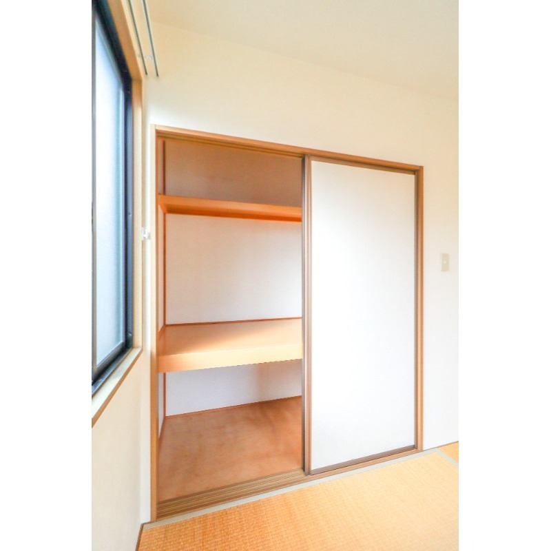 収納　図面と現状に相違がある場合には現状を優先