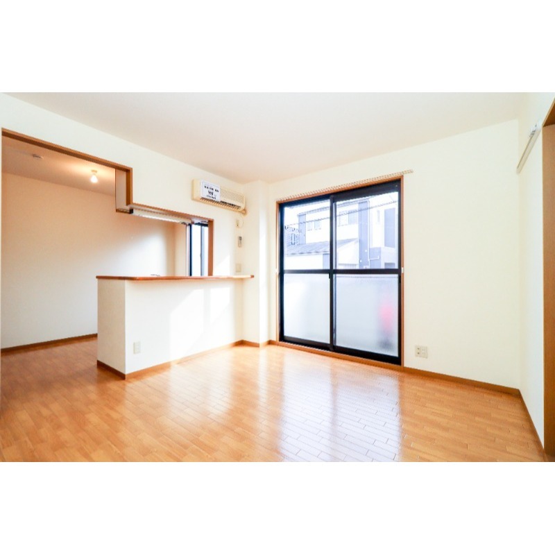 居室・リビング　図面と現状に相違がある場合には現状を優先