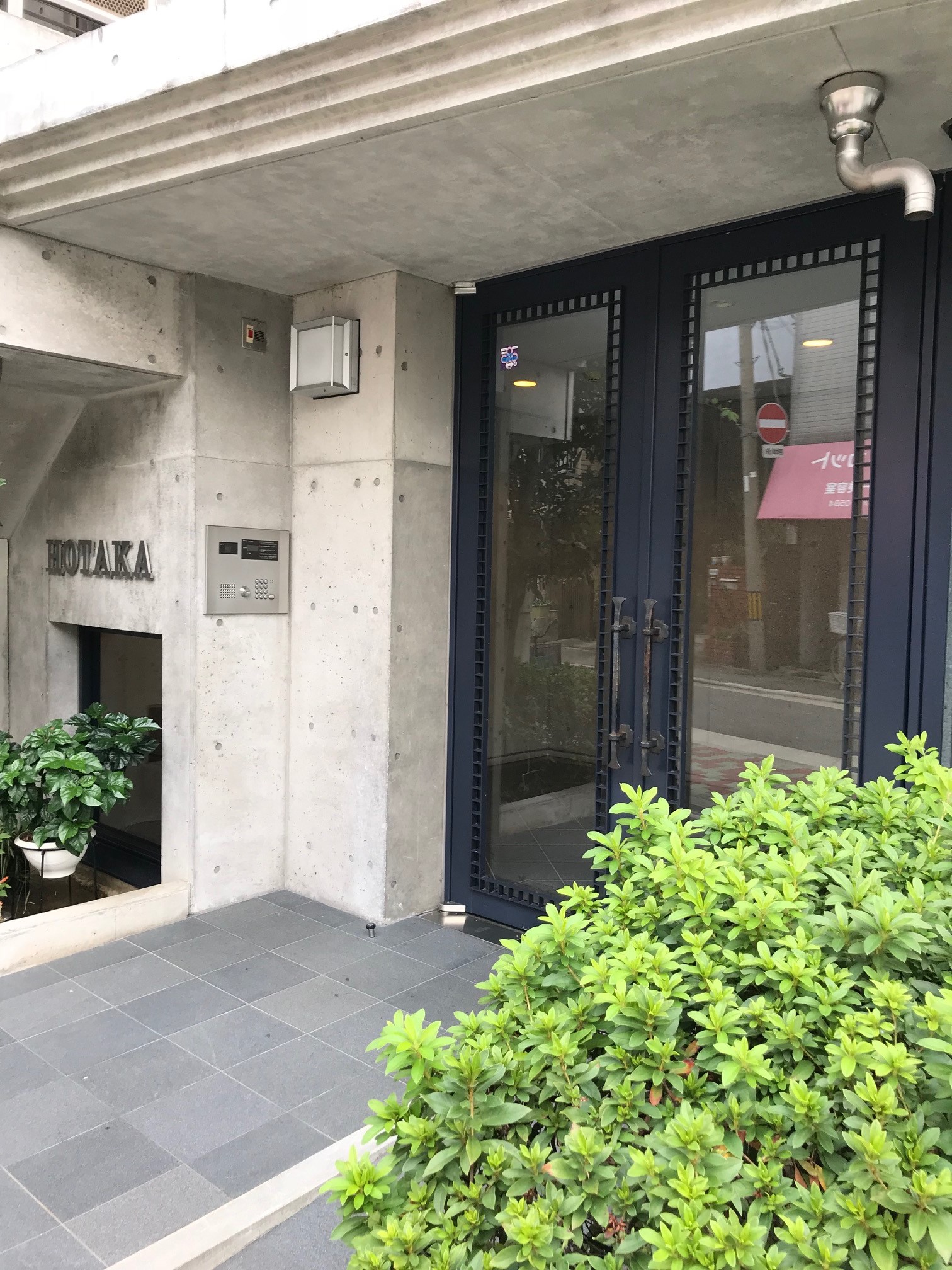 エントランス