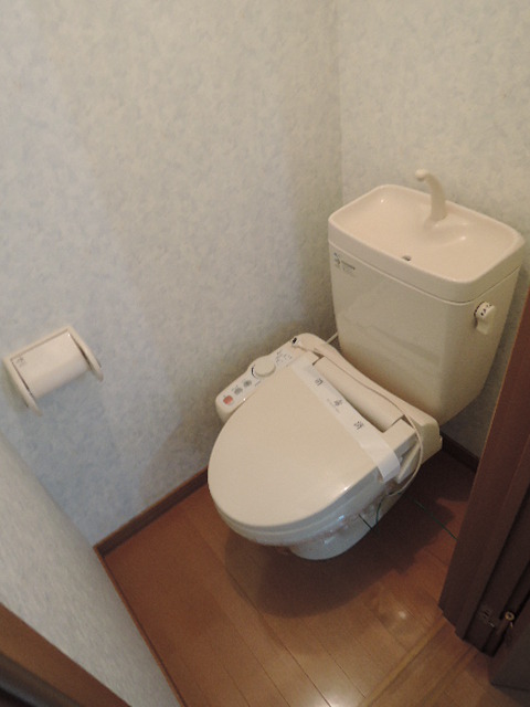 【カントリーハイツＢのトイレ】
