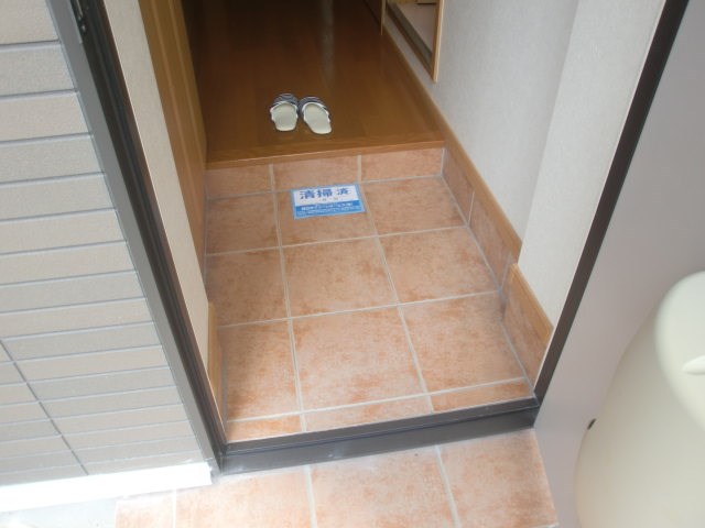 玄関　同型タイプ