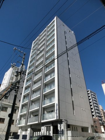 【広島市中区十日市町のマンションの建物外観】