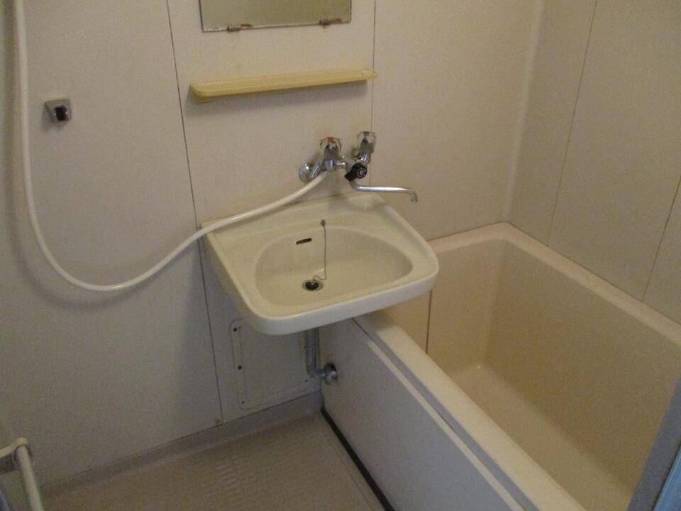 バス・シャワールーム　浴室