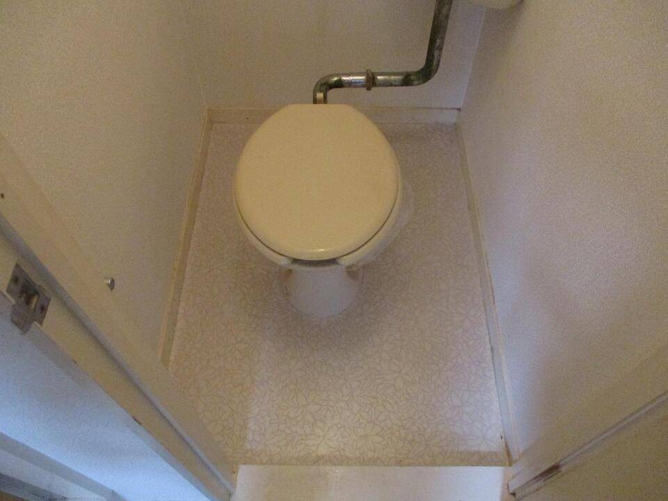 トイレ　トイレ