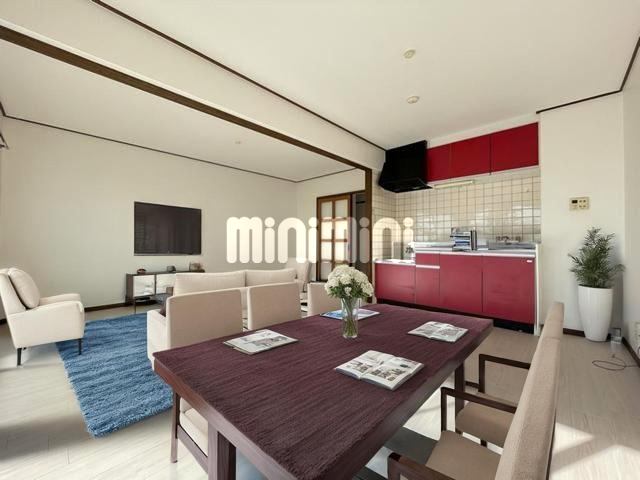 居室・リビング　写真の家具は全てＣＧです