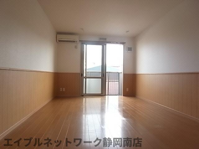 その他　リビングです