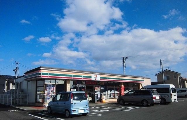 コンビニ　セブン　北上江釣子五条丸店（コンビニ）まで200m