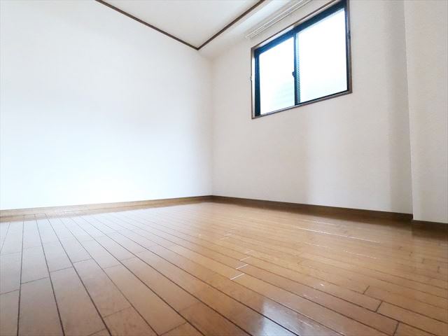 その他　独立した洋室は寝室にどうですか！