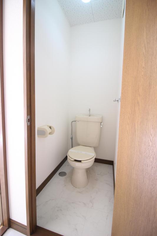 トイレ　トイレ