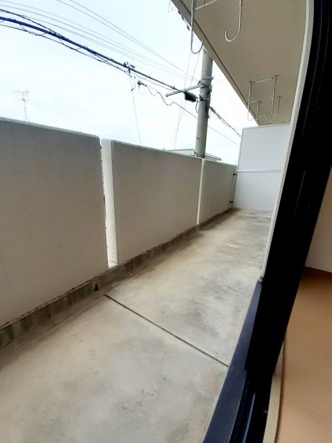 【金沢市福増町のマンションのバルコニー】