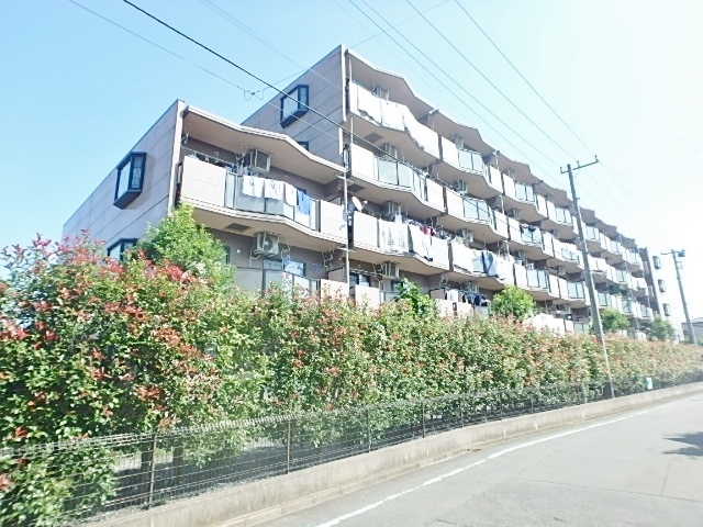 相模原市中央区東淵野辺のマンションの建物外観