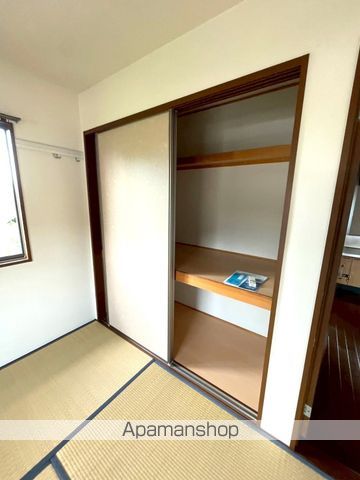 フォレストモールB棟の内装写真