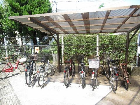 オマージュ南茨木　その他共有部分　駐輪場