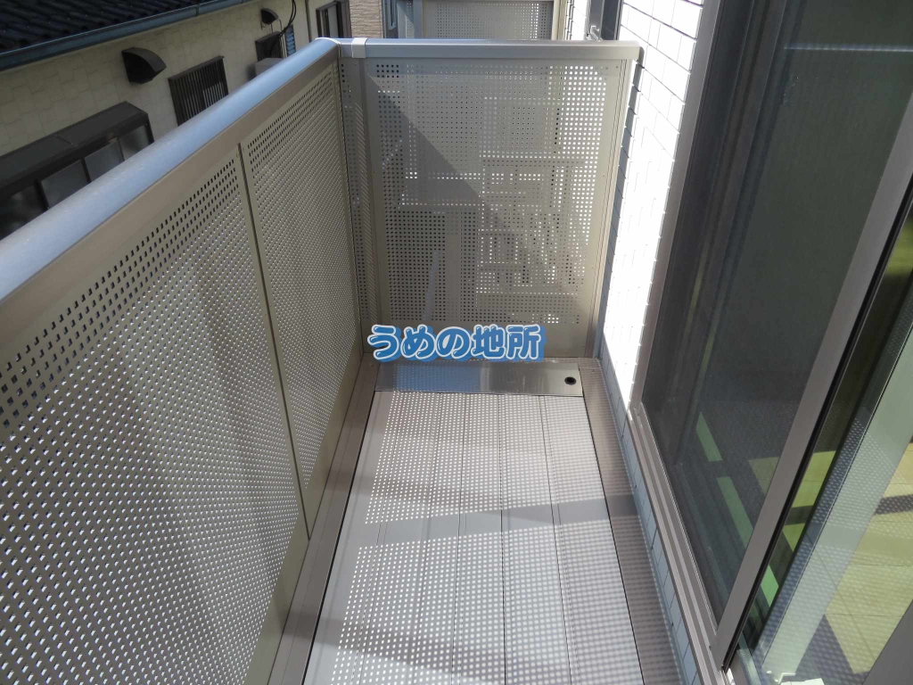 バルコニー　バルコニー