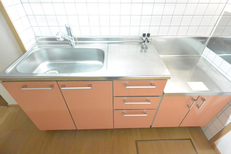 キッチン　2口ガスコンロ設置可能