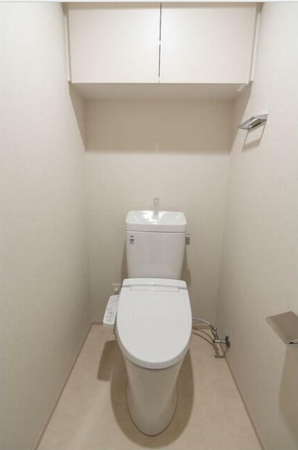 コンフォリア・リヴ東池袋のトイレ写真