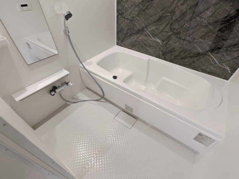 バス・シャワールーム　図面と現状に相違がある場合には現状を優先