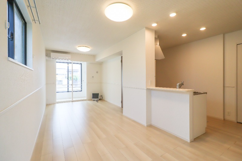 居室・リビング　図面と現状に相違がある場合には現状を優先