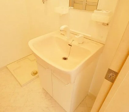 洗面設備　※他部屋参照・現況優先