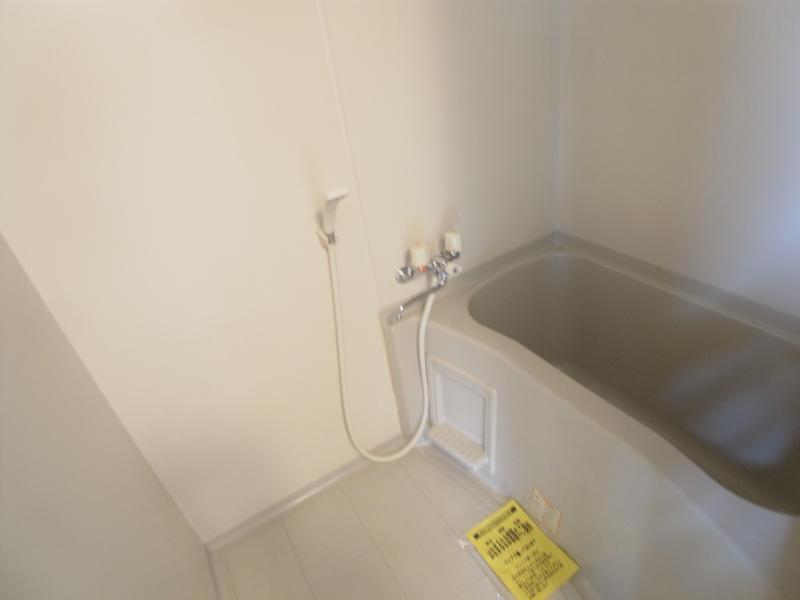 バス・シャワールーム　浴室です。