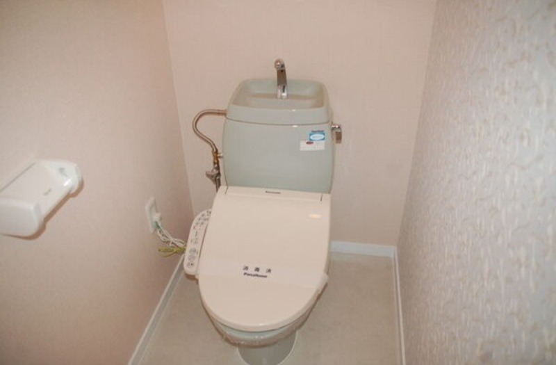 トイレ　図面と現状に相違がある場合には現状を優先