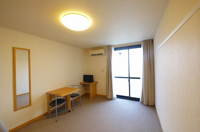 居室・リビング　おしゃれなリビングです