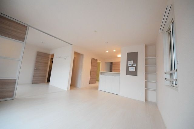 居室・リビング　エアコン完備