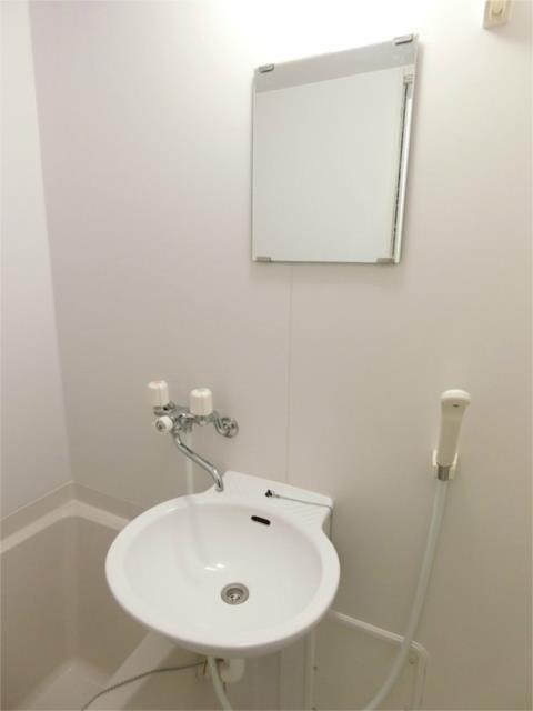 洗面設備　洗面台です！ 同建物別部屋参考