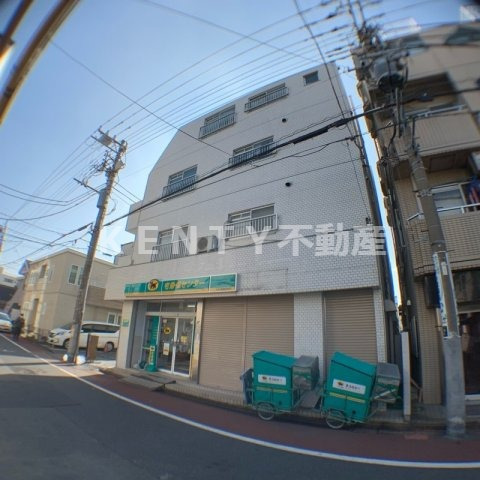 建物外観　外はこのようになっています