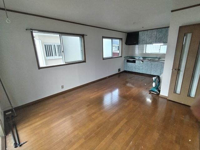 居室・リビング　※室内リフォーム中です