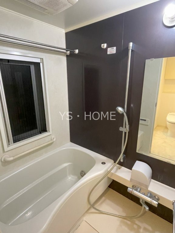 バス・シャワールーム　追い炊き機能付き