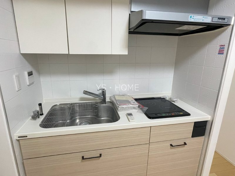 キッチン　システムキッチングリル付き