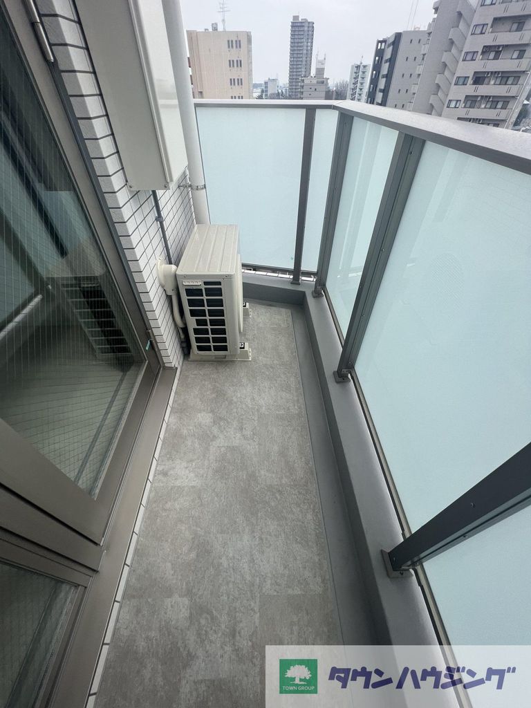 バルコニー　バルコニー