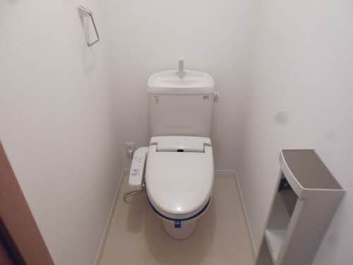 シャーメゾンイシファインBのトイレ写真