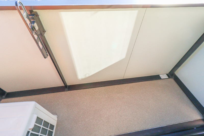 バルコニー　図面と現状に相違がある場合には現状を優先