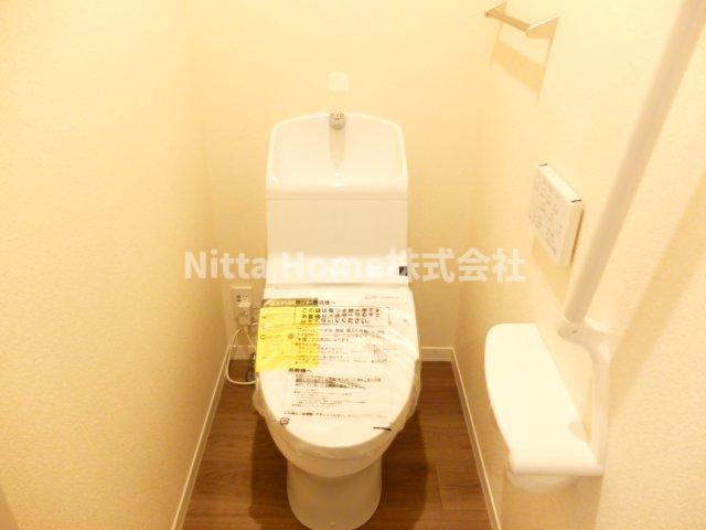 トイレ　独立した綺麗なトイレです◇