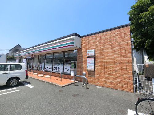コンビニ　セブンイレブン 千葉都町東店（コンビニ）まで629m